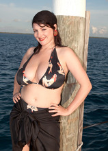 Nude On The Dock - Lorna Morgan (50 Photos) - Scoreland