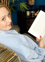 Lingering Lust - Nina Nelson (40 Photos) - 18eighteen