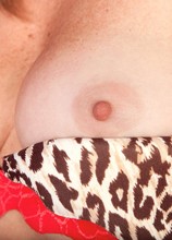 JASMINE TAKES THE NEXT STEP - Jasmine Fields (52 Photos) - 40 Something