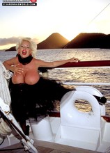 Boob Cruise At Night - SaRenna Lee (39 Photos) - SaRennas World