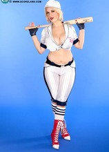 A League Of Her Own - Siri (55 Photos) - Scoreland