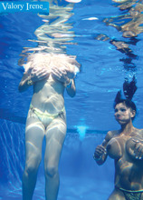 Tits Underwater - Chica and Valory Irene (23 Photos) - Valory Irene