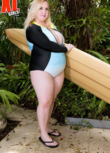 Surfer Girl - Nikky Wilder (55 Photos) - XL Girls