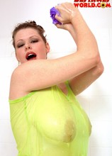 Shower - Desirae (64 Photos) - Big Boob Bundle