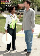 On duty - Shawna Winters (12:16 Min.) - Granny Gets A Facial